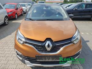 Renault Captur I 1.2 TCE 16V EDC Épave (2017, Orange)