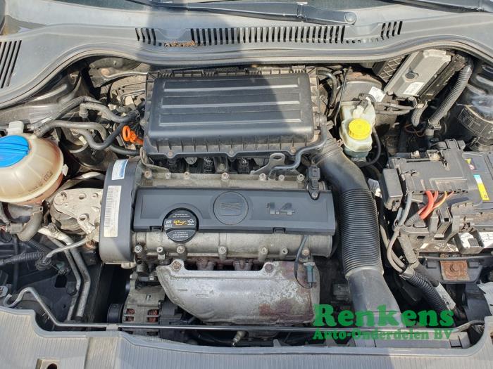 Seat Ibiza IV SC 1.4 16V Épave (2009, Noir)