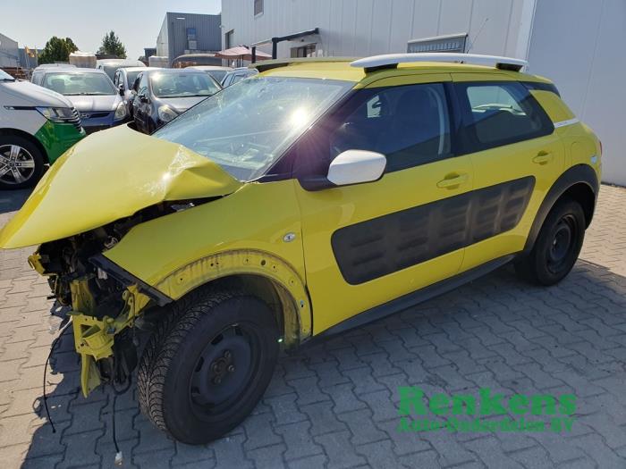 Citroen C4 Cactus 1.2 PureTech 82 12V Salvage vehicle (2016, Yellow)