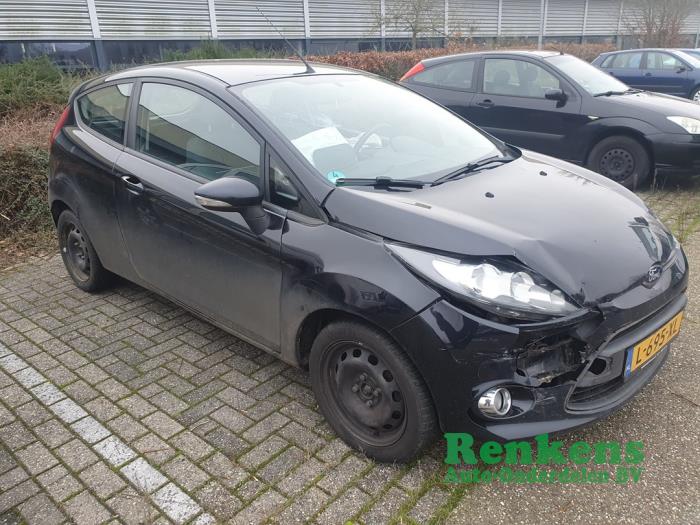 Ford Fiesta 6 1.25 16V Épave (2012, Noir)