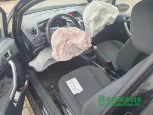 Ford Fiesta 6 1.25 16V Épave (2012, Noir)