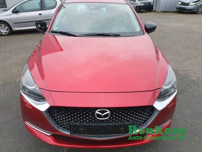 Mazda 2 1.5 SkyActiv-G 90 Épave (2023, Métallisé, Rouge)