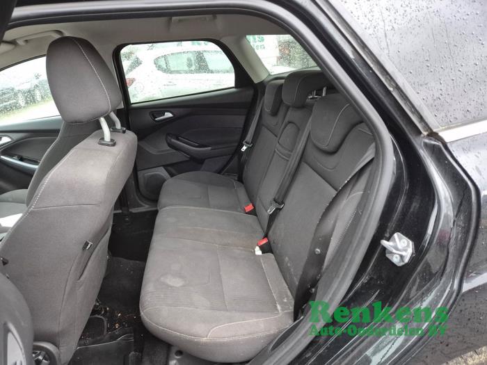 Ford Focus 3 Wagon 1.6 SCTi 16V Samochód złomowany (2012, Czarny)