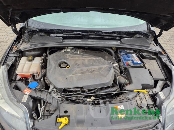 Ford Focus 3 Wagon 1.6 SCTi 16V Samochód złomowany (2012, Czarny)