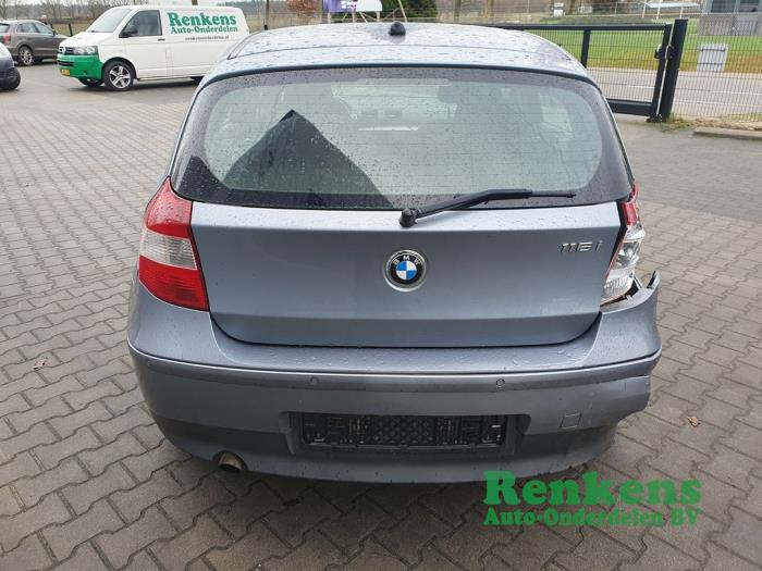 BMW 1 serie 116i 1.6 16V Skrotfordon (2005, LICHT BLAUW)