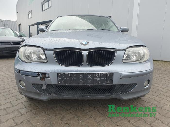 BMW 1 serie 116i 1.6 16V Skrotfordon (2005, LICHT BLAUW)