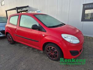 Renault Twingo II 1.2 Épave (2008, Rouge)