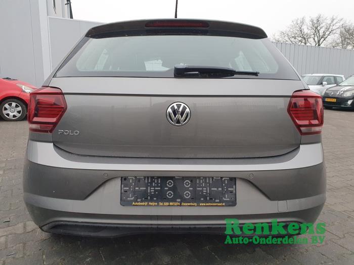 Volkswagen Polo VI 1.0 TSI 12V Épave (2020, Brun)