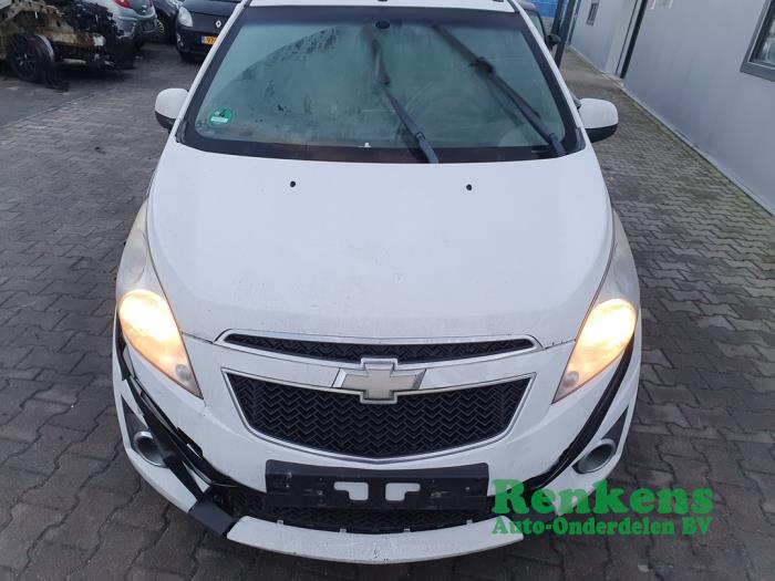 Chevrolet Spark 1.0 16V Bifuel Vehículo de desguace (2012, Blanco)