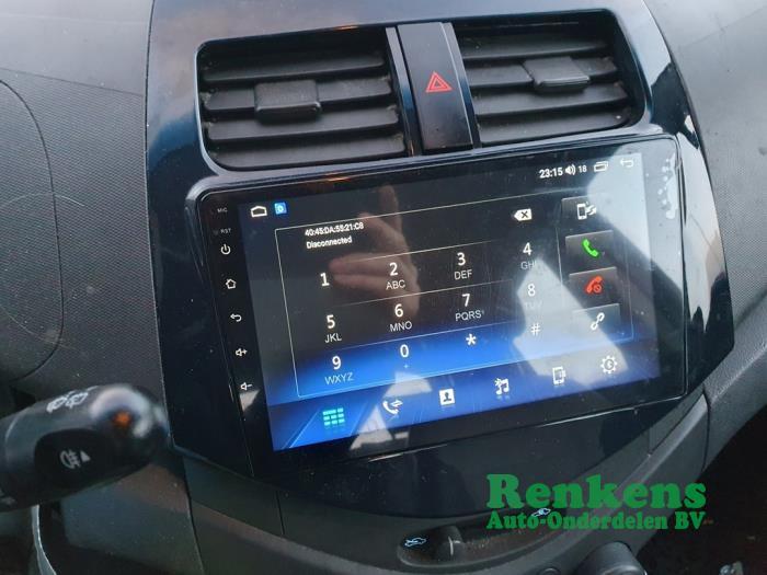 Chevrolet Spark 1.0 16V Bifuel Vehículo de desguace (2012, Blanco)