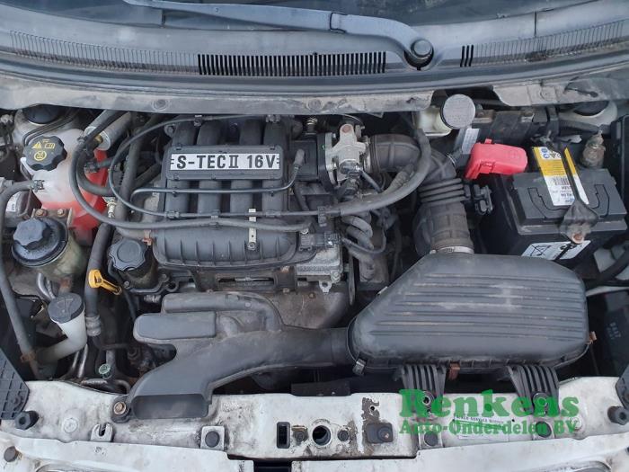 Chevrolet Spark 1.0 16V Bifuel Vehículo de desguace (2012, Blanco)