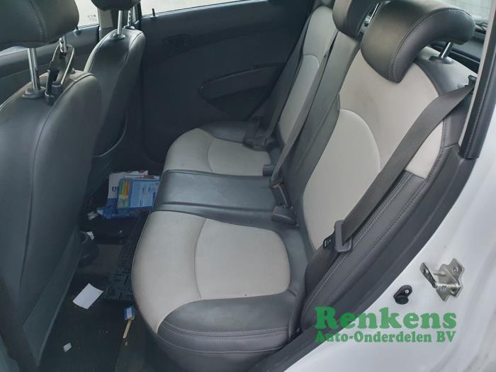 Chevrolet Spark 1.0 16V Bifuel Vehículo de desguace (2012, Blanco)