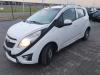 Chevrolet Spark 1.0 16V Bifuel Vehículo de desguace (2012, Blanco)