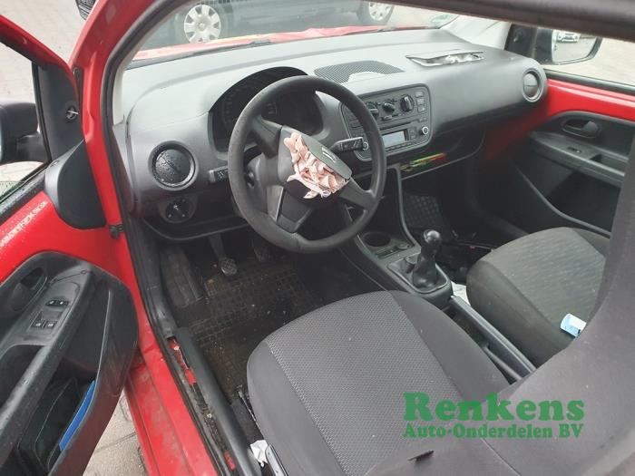 Seat Mii 1.0 12V Samochód złomowany (2016, Czerwony)