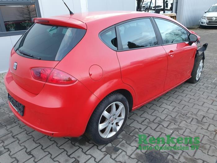 Seat Leon 1.4 TSI 16V Épave (2010, Rouge)