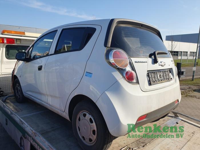Chevrolet Spark 1.0 16V Bifuel Vehículo de desguace (2012, Blanco)