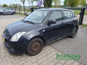 Suzuki Swift 1.3 VVT 16V  (Schrott)