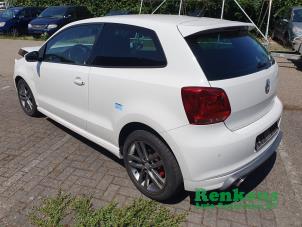 Volkswagen Polo V 1.2 TSI Épave (2012, Blanc)