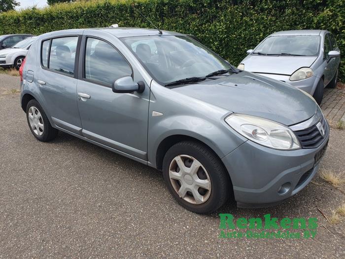 Dacia Sandero I 1.6 Samochód złomowany (2008, Niebieski)