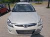 Hyundai i30 Crosswagon 1.4 CVVT 16V Épave (2009, Métallisé, Beige)