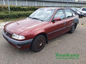 Opel Astra F 1.6i  (Schrott)