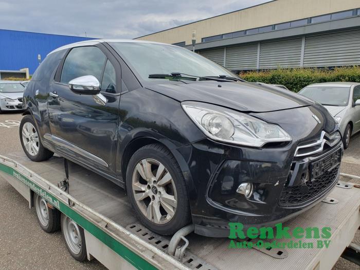 Citroen DS3 1.6 e-HDi Skrotfordon (2011, ZWART)