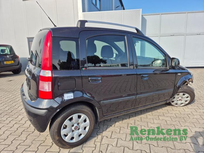 Fiat Panda 1.2, Classic Schrottauto (2011, Schwarz)