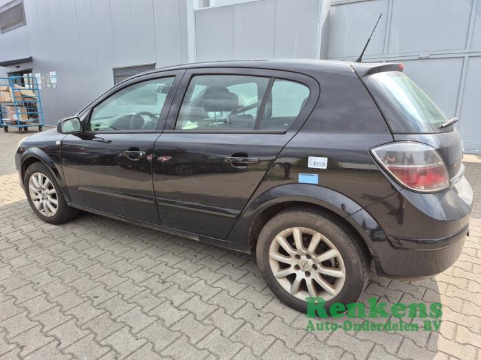Opel Astra H 1.6 16V Épave (2007, Noir)
