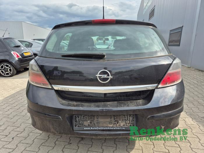 Opel Astra H 1.6 16V Épave (2007, Noir)
