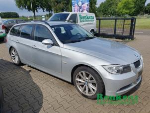 BMW 3 serie Touring 320i 16V  (Salvage)