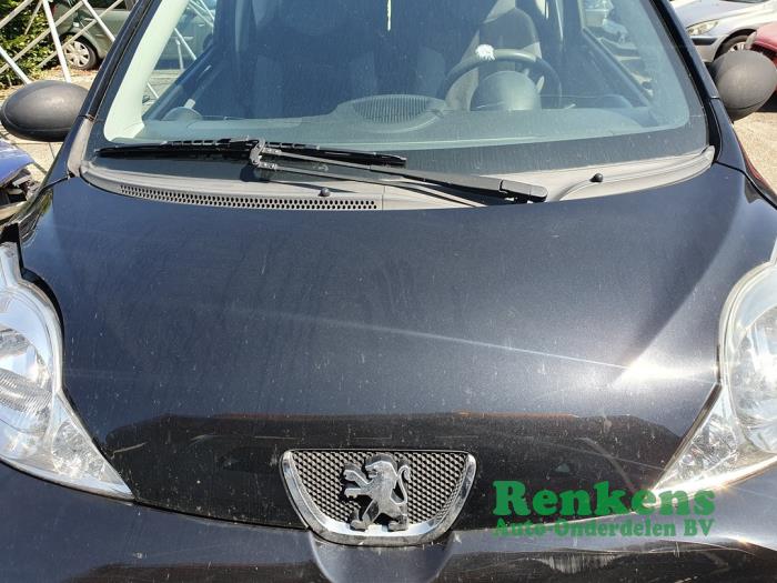 Peugeot 107 1.0 12V Salvage vehicle (2009, Black)