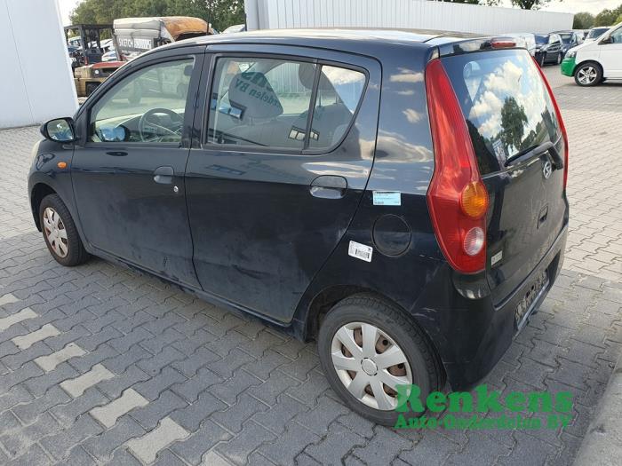 Daihatsu Cuore 1.0 12V DVVT Samochód złomowany (2008, Czarny)