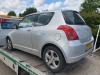 Suzuki Swift 1.3 VVT 16V Samochód złomowany (2005, Srebrny)
