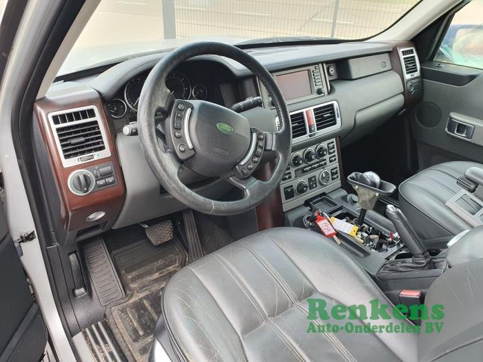 Landrover Range Rover III 4.4 V8 32V Samochód złomowany (2003, Srebrny)