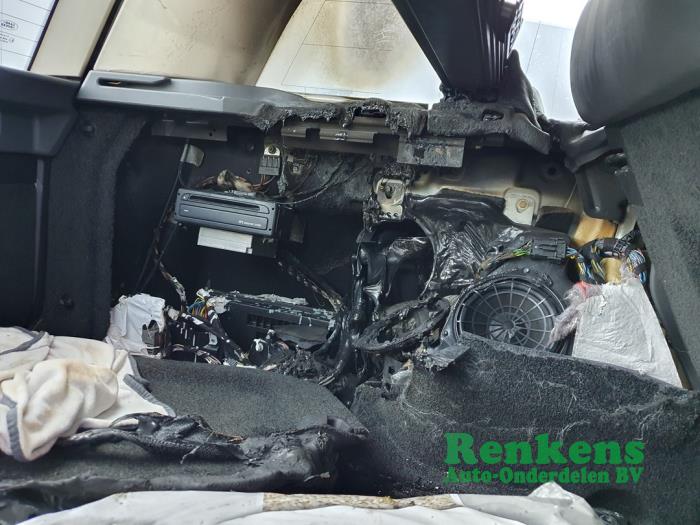 Landrover Range Rover III 4.4 V8 32V Samochód złomowany (2003, Srebrny)