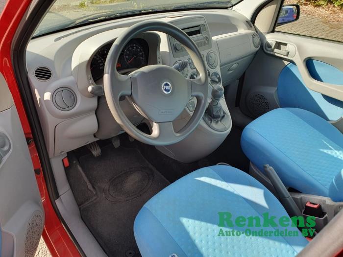 Fiat Panda 1.2 Fire Épave (2004, Rouge)