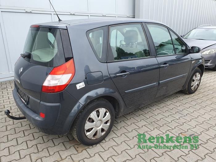 Renault Scénic II 1.6 16V Skrotfordon (2006, DONKER GRIJS)
