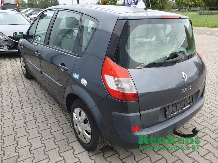 Renault Scénic II 1.6 16V Skrotfordon (2006, DONKER GRIJS)