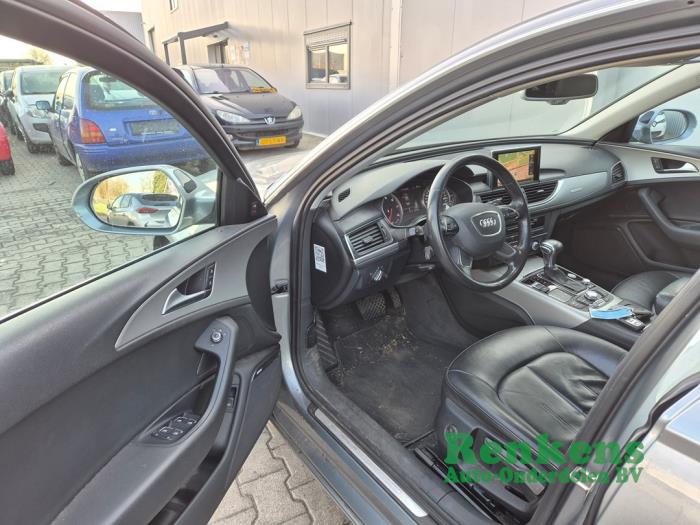 Audi A6 2.8 V6 24V FSI Épave (2011, Gris)