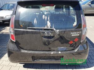 Daihatsu Sirion 2 1.0 12V DVVT Vehículo de desguace (2008, Negro)