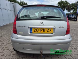 Citroen C3 1.4 Coche dañado (2004, Plateado)