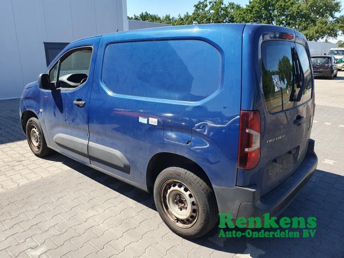 Peugeot Partner 1.5 BlueHDi 75 Vehículo de desguace (2020, Azul)