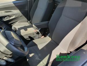 Peugeot Partner 1.5 BlueHDi 75 Vehículo de desguace (2020, Azul)