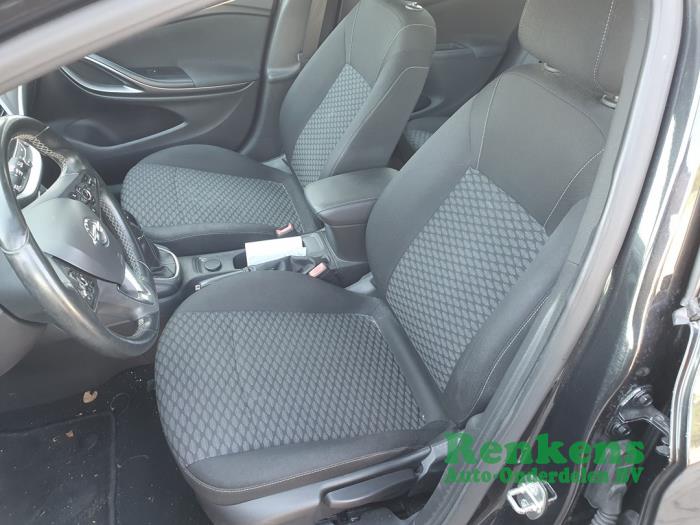 Opel Astra K Sports Tourer 1.0 Turbo 12V Coche dañado (2016, Negro)
