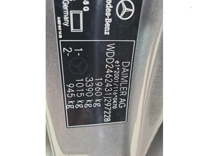 Mercedes B 1.6 B-200 BlueEFFICIENCY Turbo 16V Skrotfordon (2015, GRIJS)