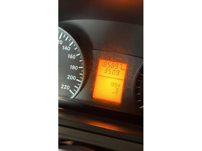 Mercedes Vito 2.2 109 CDI 16V Schrottauto (2008, Weiß)