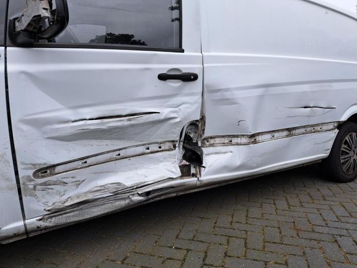Mercedes Vito 2.2 109 CDI 16V Schrottauto (2008, Weiß)