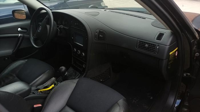 Saab 9-5 1.9 TiD 16V Coche de ocasión (2006, Negro)