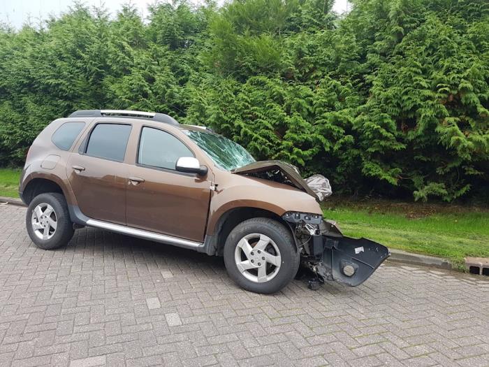 Dacia Duster Salvage Year Of Construction 11 Colour Brown Proxyparts Com