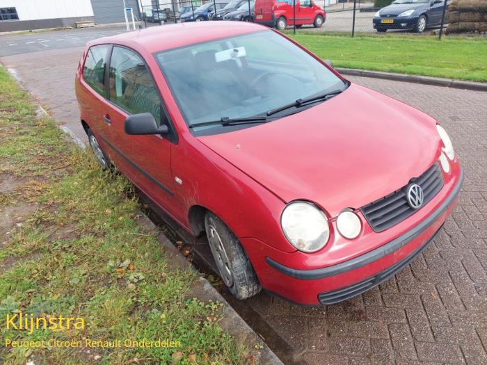 Volkswagen Polo IV 1.2 12V Salvage vehicle (2002, Red)